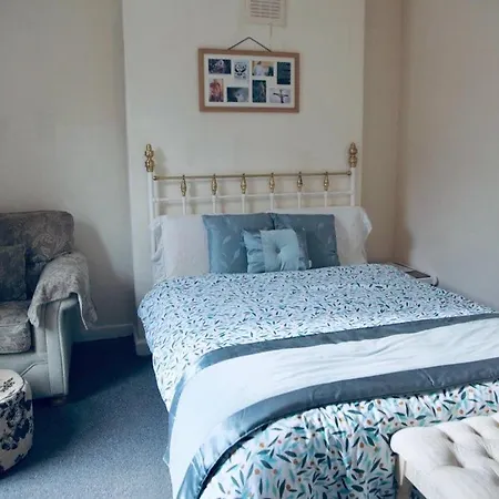 Homestay szállás Peacefully And Centrally Located Double Bedroom
